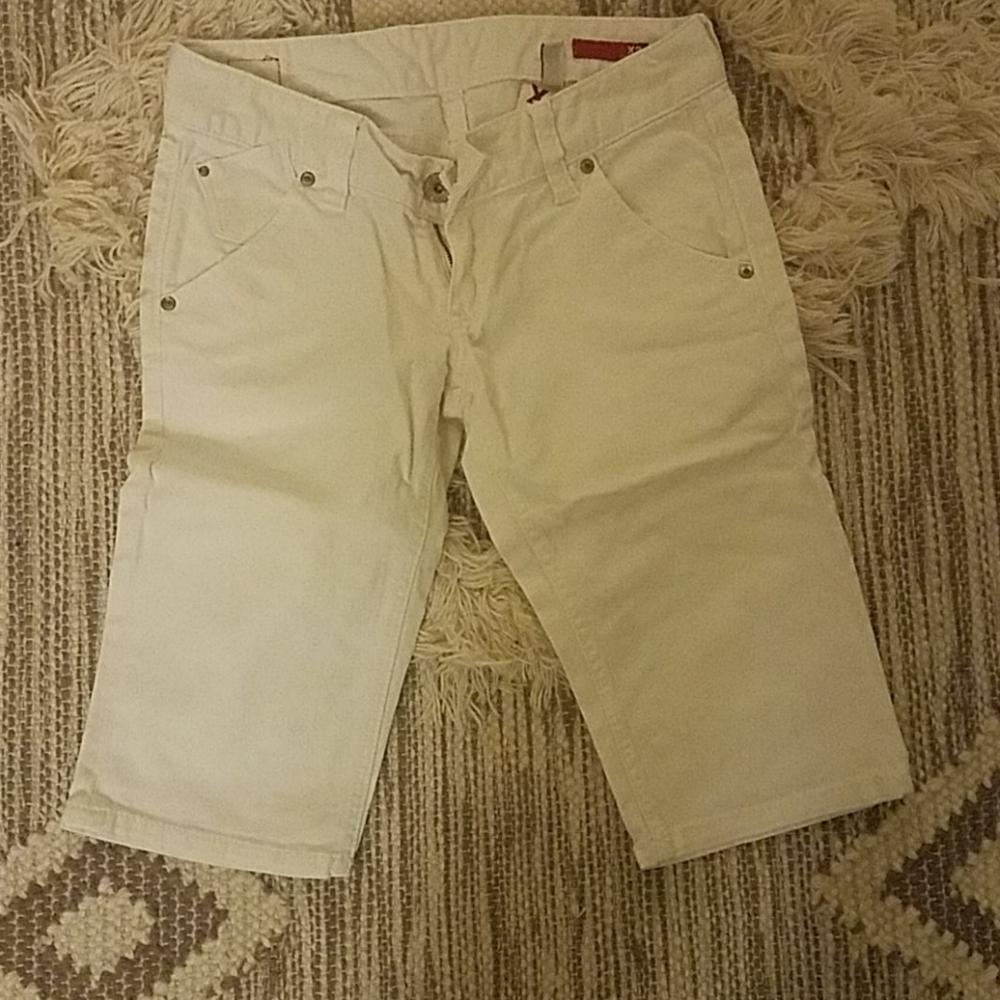 X2 size 2 white Capri Shorts